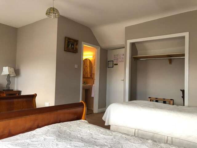 Гостевой дом Harveys Guest House Дублин-7